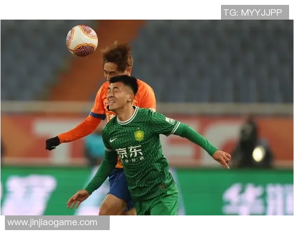 山东鲁能与天津亚的激烈对决展现中超联赛的精彩与魅力